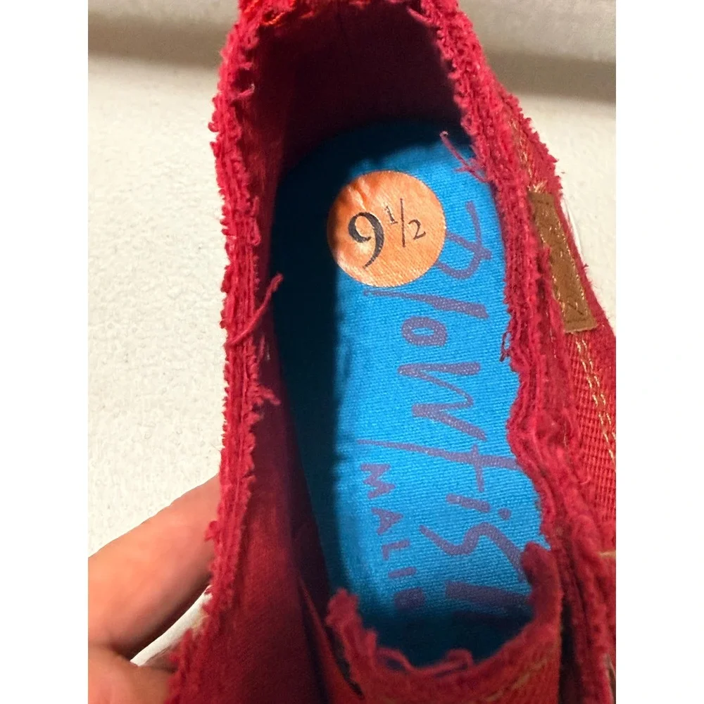 Blowfish Malibu Marley Red Canvas Distressed Slip On Sneaker Women's 9.5